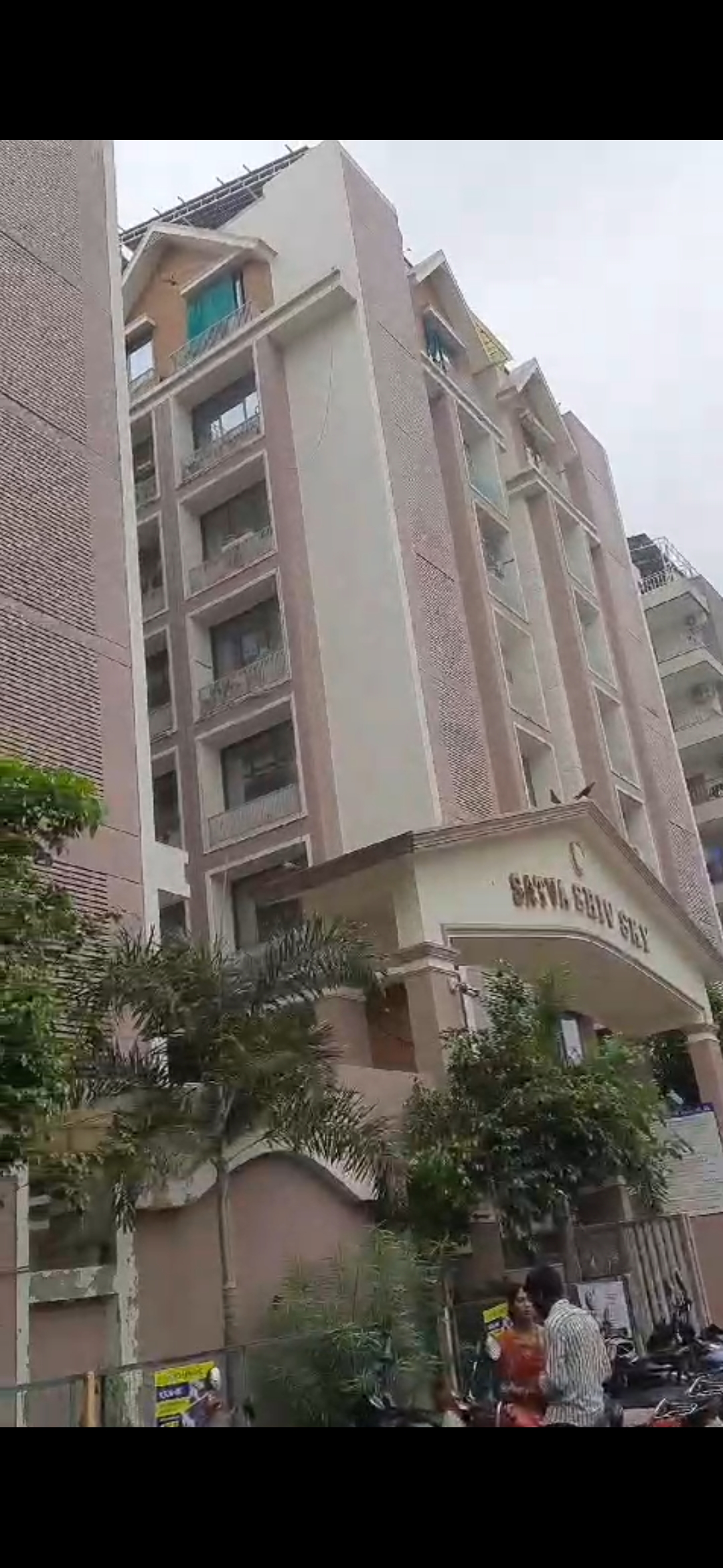 <br />
<b>Deprecated</b>:  htmlspecialchars(): Passing null to parameter #1 ($string) of type string is deprecated in <b>/home/u701962440/domains/saferealestate.in/public_html/property-single.php</b> on line <b>63</b><br />
